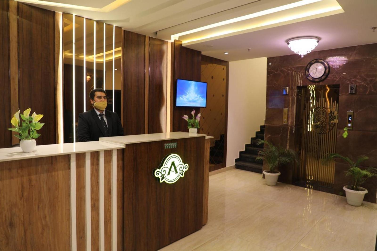 Hotel Avi Inn Amritsar Exterior photo
