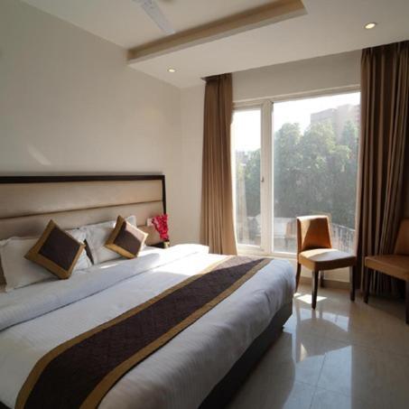 Hotel Avi Inn Amritsar Exterior photo